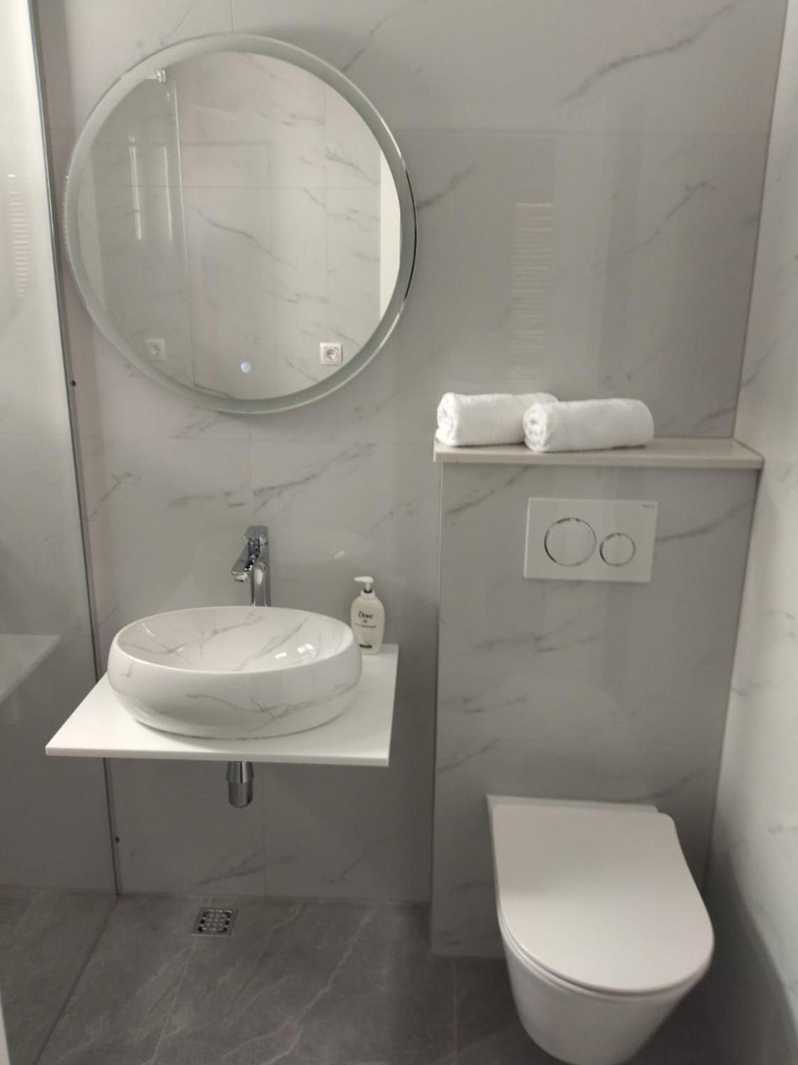 Apartmani Makarska Eksteriør billede